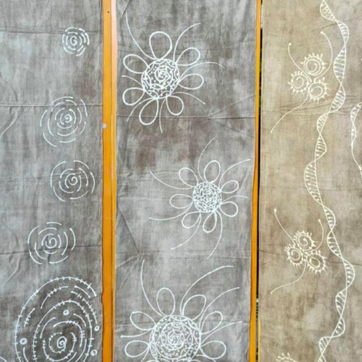 ผ้าพันคอบาติกน้ำเต้าหู้ สีธรรมชาติ ลายรวม